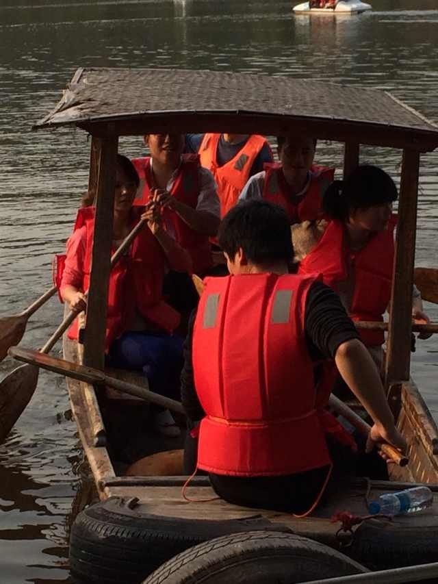 深圳AAAA山水田园:水上乐园